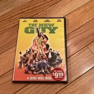 15/$5 The New Guy Movie